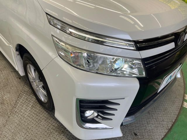 �yLED�w�b�h���C�g�z���V����ԑ��s�����ǍD�Ȏ��E���m�ۂ����S���ĉ^�]�ł��鍂�P�xLED�w�b�h���C�g�𑕔�!�_�����x�������A����d�͂��}�����Ă��܂��B