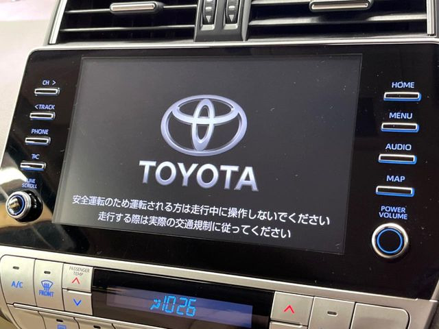 �y���[�J�[�����i�r�z�C���e���A�ɗn�����ރX�^�C���b�V���ȁu��p�݌v�v���[�J�[�i�r�𑕔��􎋔F���⑀�쐫�ȂǊ�{���\�ɂ��D��A���㎿�ȃJ�[���C�t�����y���݂��������܂��B