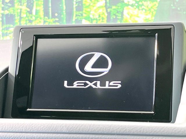 �y���[�J�[�����i�r�z�C���e���A�ɗn�����ރX�^�C���b�V���ȁu��p�݌v�v���[�J�[�i�r�𑕔��􎋔F���⑀�쐫�ȂǊ�{���\�ɂ��D��A���㎿�ȃJ�[���C�t�����y���݂��������܂��B