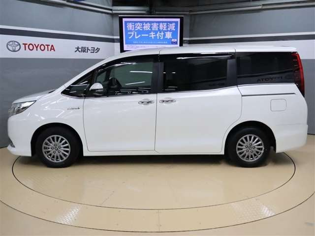 エスクァイアハイブリッド1.8 Xi