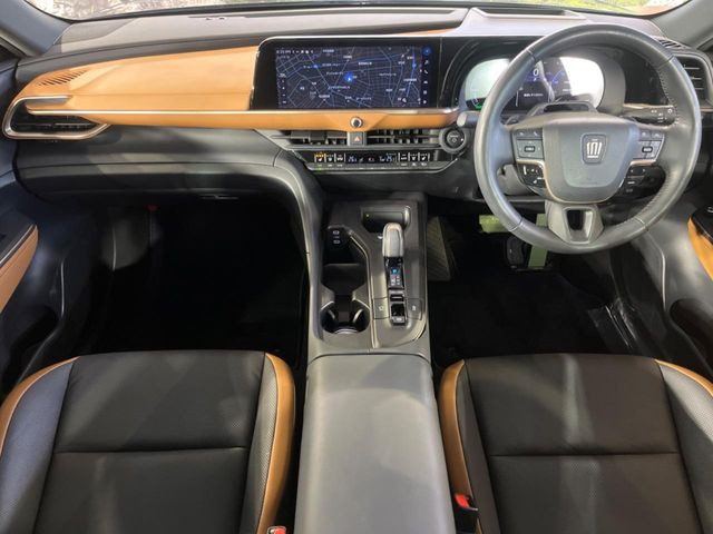 クラウンクロスオーバー