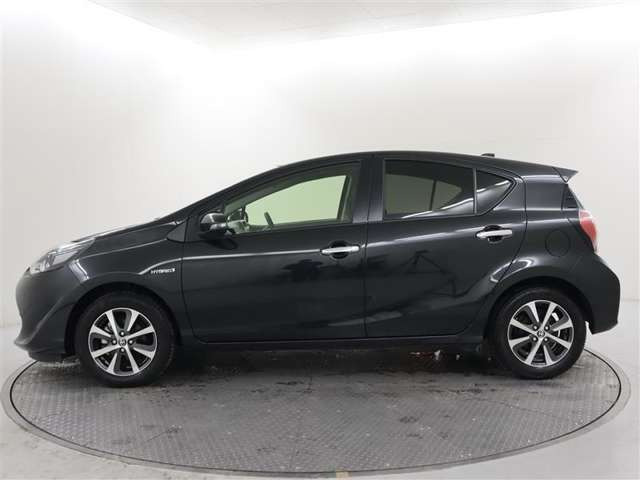 アクア1.5 S スタイルブラック