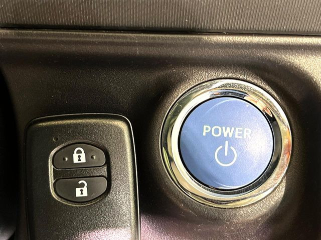 �y�X�}�[�g�L�[�z�J�o����|�P�b�g�ɓ��ꂽ�܂܂ł��h�A�̎{���E�������\�ȃX�}�[�g�L�[�𑕔��B�G���W���̃I���E�I�t�����J�M�����o���K�v����������Ƃ��Ă��֗��ł���