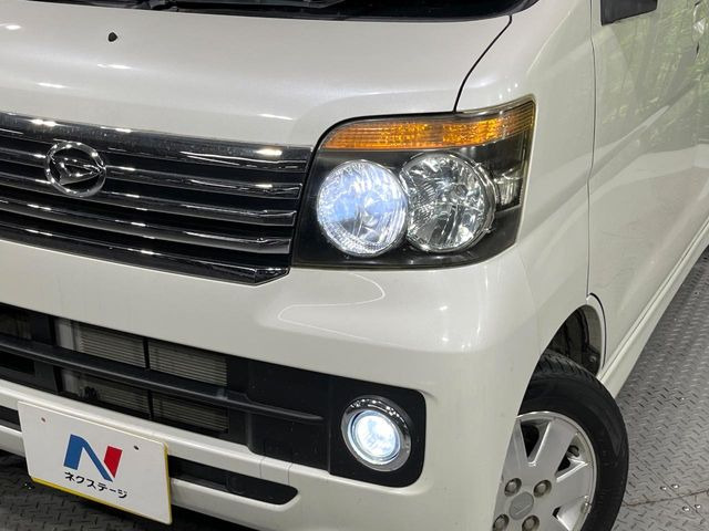 �yHID�w�b�h���C�g�z���ɖ��邭�O�����Ƃ炵�Ă����̂ŁA���V����Ԃ̑��s�������E�ǍD�ň��S���Ă���肢�������܂��B