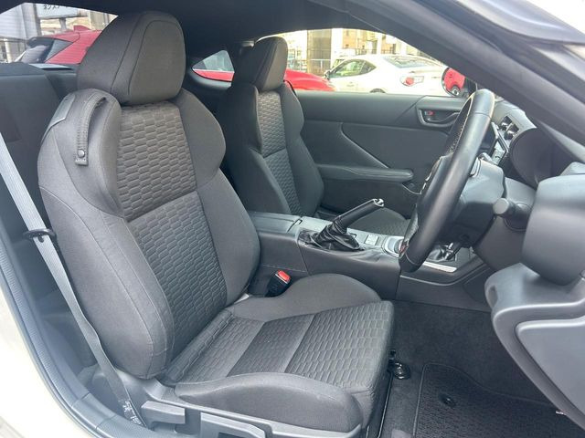 �^�]�ȃV�[�g���͎g�p�������Ȃ��A�ǍD�ȏ�ԂƂȂ��Ă��܂��B���J�Ɏg���Ă������Ƃ��悭�킩��܂��ˁB