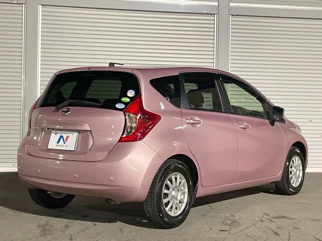 ☆全国のネクステージからお取り寄せが可能※!遠方の店舗に展示してあるクルマが気になる場合も、最寄りの店舗でご覧いただくことが可能です!是非私たちに要望をお聞かせください!※別途費用