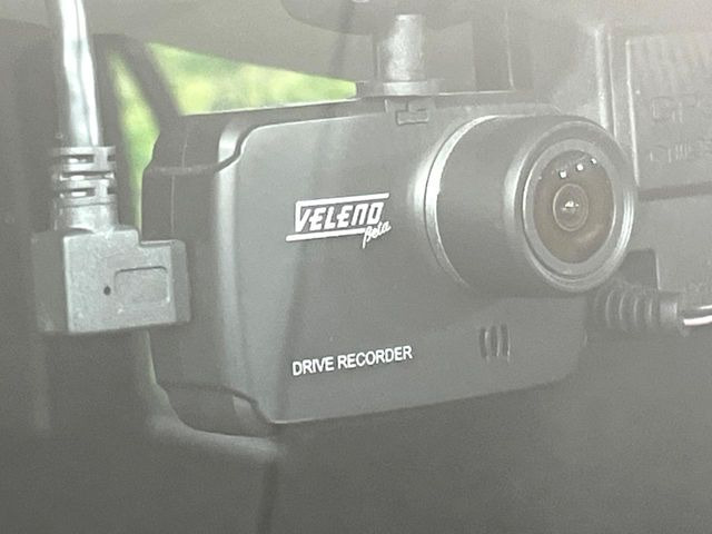 �y�h���C�u���R�[�_�[�z�h���C�u���R�[�_�[����!���s���͂������A������^�]�⎖�̂ɑ��������ہA�f���ŋL�^���A����̃��X�N�ɔ����܂��B���L�^�pSD�J�[�h�͂��q�l�����g�ł��������������K�v������܂��B