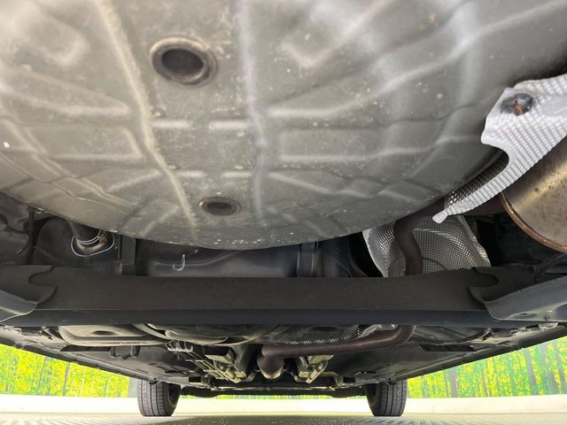 下回りがきれいなうちに、防錆加工の施工がオススメ。降雪地域はもちろん、沿岸部にお住いの方や、趣味でマリン・ウィンタースポーツをされる方にご好評いただいております。