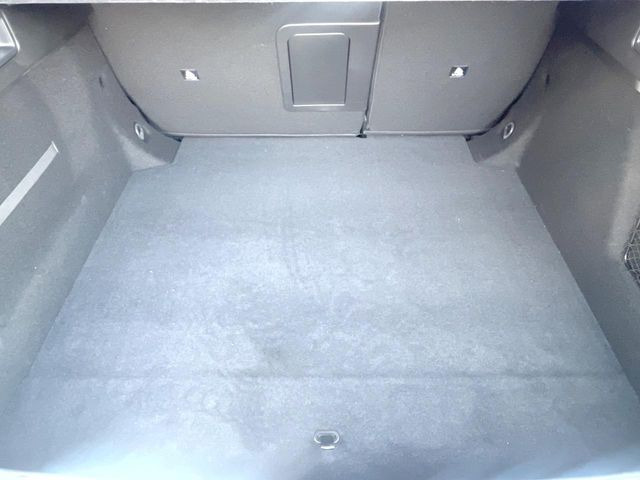 ���g�����N���[��:����L������e�X�y�[�X!���ꂾ���̍L��������΂��������⃌�W���[�Ȃǂɂ��œK�ł�!�g�p�������Ȃ����ꂢ�ȏ�Ԃ��ێ����Ă���܂��B