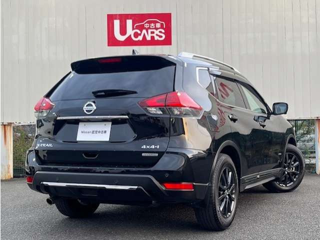 エクストレイル2.0 20Xi ハイブリッド レザーエディション 4WD