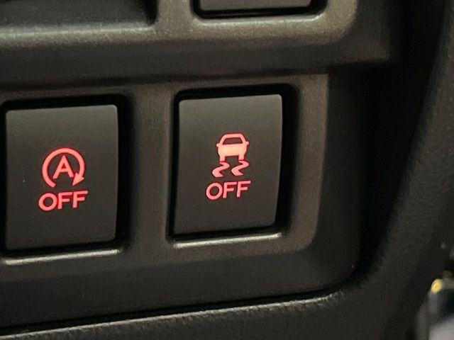 �y������h�~���u�z�ԗ��̉���������m����ƁA�����I�Ɏԗ��̐i�s������ۂ悤�Ɏԗ��𐧌䂵�܂��B�J�̓��ȂǊ���₷���H�ʏ󋵂ł����S�ȉ^�]���\�ł��B