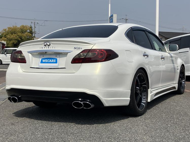 フーガハイブリッド