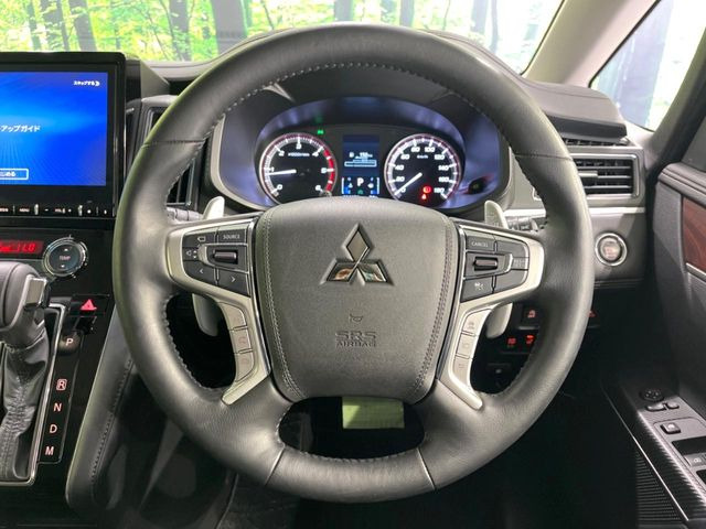 �y�����v�����X�e�A�����O�z�㎿�Ȋv���g�p���邱�ƂŁA��ɂ����������݂ƂĂ��^�]���₷���n���h���ł���