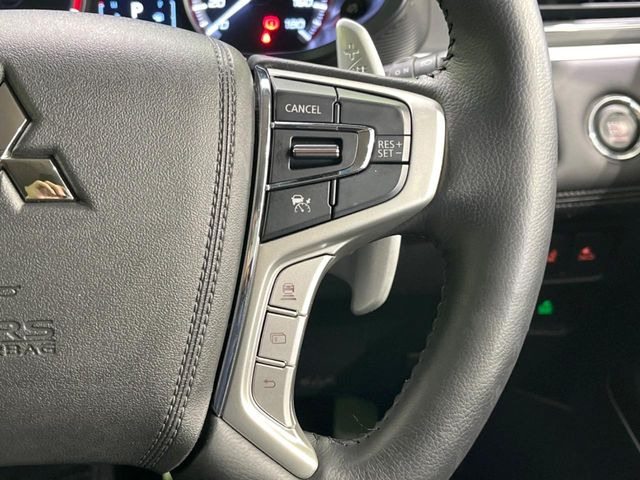 �y���[�_�[�N���[�Y�R���g���[���z�������H�ł̒��������s���y��!!�����ő��x��ۂN���[�Y�R���g���[�����A�Փˌy���V�X�e���ƘA�g���A�O���̎ԗ������m���ĎԊԂ�ۂ悤�ɑ��x���߂��Ă���܂�!!