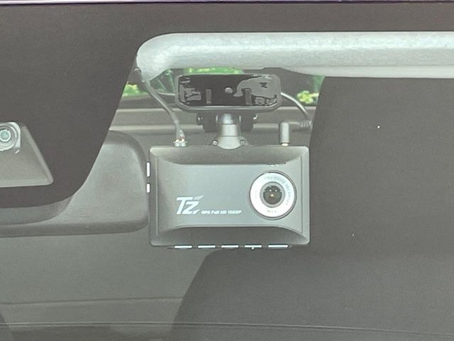 �y�h���C�u���R�[�_�[�z�h���C�u���R�[�_�[����!���s���͂������A������^�]�⎖�̂ɑ��������ہA�f���ŋL�^���A����̃��X�N�ɔ����܂��B���L�^�pSD�J�[�h�͂��q�l�����g�ł��������������K�v������܂��B