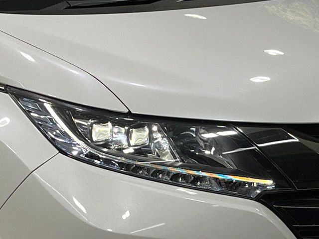 �yLED�w�b�h���C�g�z���V����ԑ��s�����ǍD�Ȏ��E���m�ۂ����S���ĉ^�]�ł��鍂�P�xLED�w�b�h���C�g�𑕔�!�_�����x�������A����d�͂��}�����Ă��܂��B