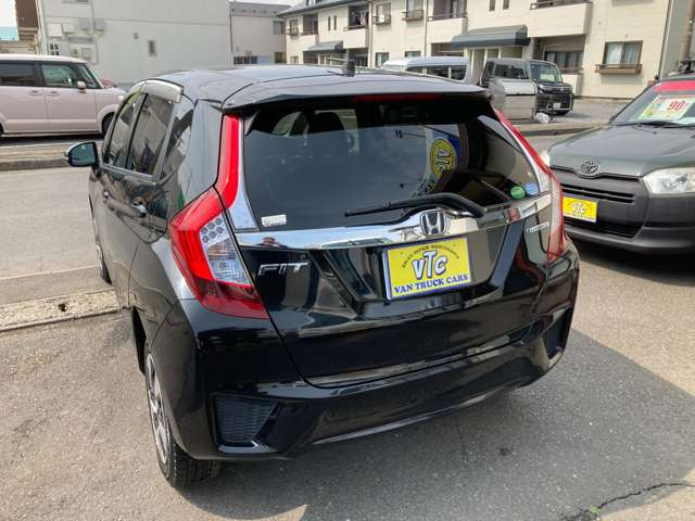 �ۏ؊��Ԃ̓G���W�������@�\�E���͓`�B�@�\��1��������0.1���L���A�X�e�A�����O�@�\�E�O��A�N�X���@�\�E�u���[�L�E�d�C�n�E��p���n�E�R���n��1��������0.1���L���ƂȂ�܂��B�ʓr1�`3�N�L�����x�ۏؗL��܂�