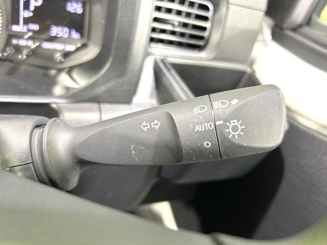 �y�I�[�g���C�g�z����̖��邳�ɉ����Ď����Ńw�b�h���C�g�̓_���E�������ł���@�\�ł�!���C�g�̕t���Y��E�����Y��Ȃǂ������Ȃ�A�J�̓���[���̑��s�����S!�g���l���ʉߎ����֗��ł��ˁ�