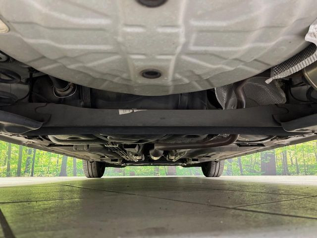 下回りがきれいなうちに、防錆加工の施工がオススメ。降雪地域はもちろん、沿岸部にお住いの方や、趣味でマリン・ウィンタースポーツをされる方に大変好評いただいております。