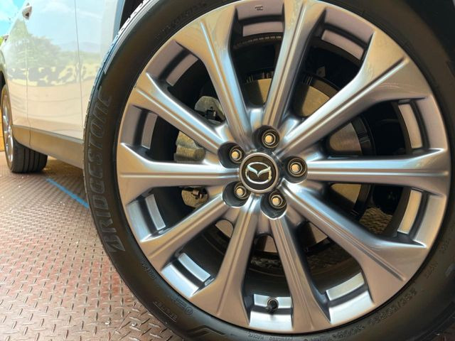 �y����20�C���`�A���~�z�C�[���z�O�ςɃ}�b�`���������A���~�z�C�[���𑕒����Ă���܂��B�e��ЊO�A���~�z�C�[����A�X�^�b�h���X�^�C�����戵�����Ă���܂��B���񂲑��k����������