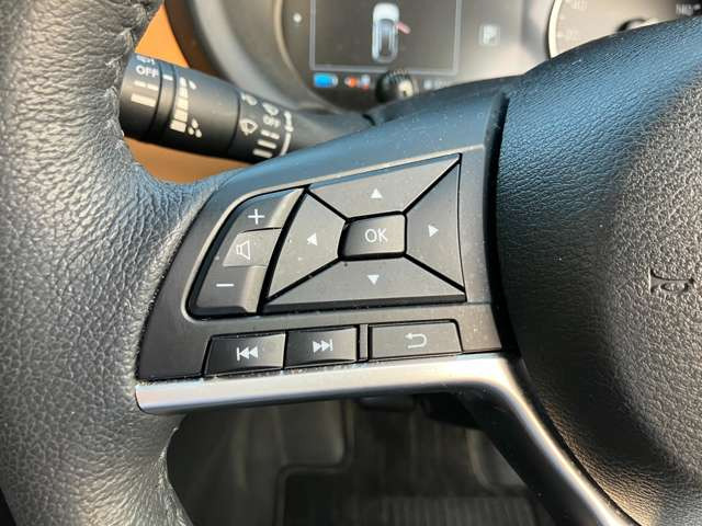 �^�]���ł���𗣂����ɃI�[�f�B�I�̑��삪�ł���w�X�e�A�����O�X�C�b�`�x�@�\������܂�!