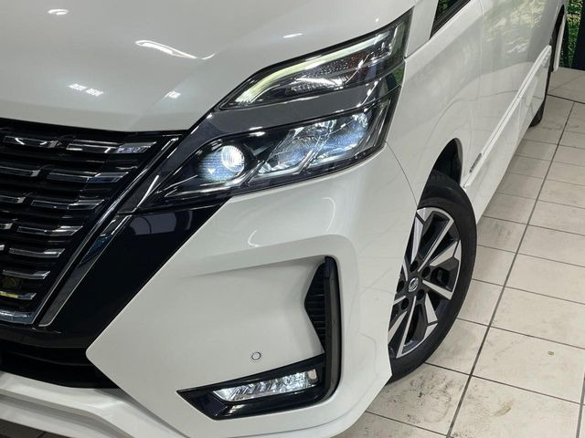 �yLED�w�b�h���C�g�z���V����ԑ��s�����ǍD�Ȏ��E���m�ۂ����S���ĉ^�]�ł��鍂�P�xLED�w�b�h���C�g�𑕔�!�_�����x�������A����d�͂��}�����Ă��܂��B