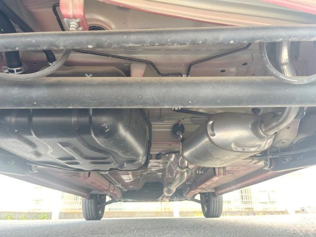 ����肪���ꂢ�Ȃ����ɁA�h�K���H�̎{�H���I�X�X���B�~��n��͂������A���ݕ��ɂ��Z���̕���A��Ń}�����E�E�B���^�[�X�|�[�c���������ɂ��D�]���������Ă���܂��B