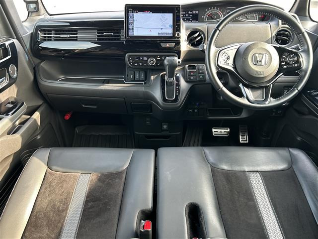 N-BOXカスタムL ターボ