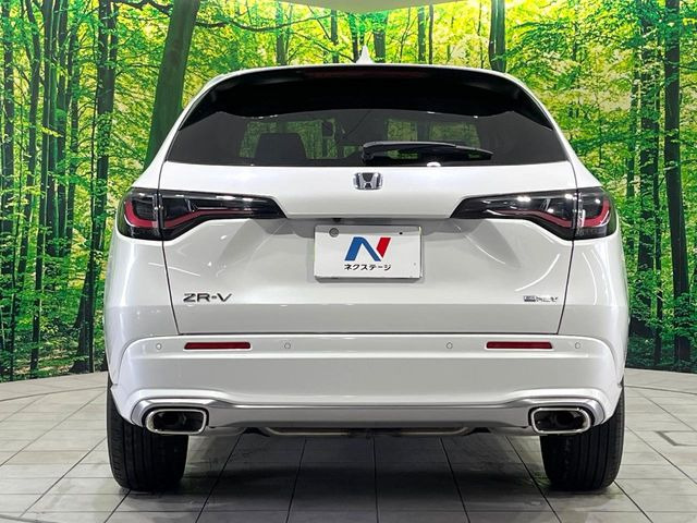 安心の最長10年・走行無制限保証(有償)をご用意。保証内容も充実はもちろん、無料点検&オイル交換や、年中無休の全国・24時間ロードサービスも付帯されておりますのでご安心下さい。