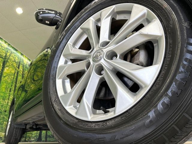 �y����17�C���`�A���~�z�C�[���z�O�ςɃ}�b�`���������A���~�z�C�[���𑕒����Ă���܂��B�e��ЊO�A���~�z�C�[����A�X�^�b�h���X�^�C�����戵�����Ă���܂��B���񂲑��k����������