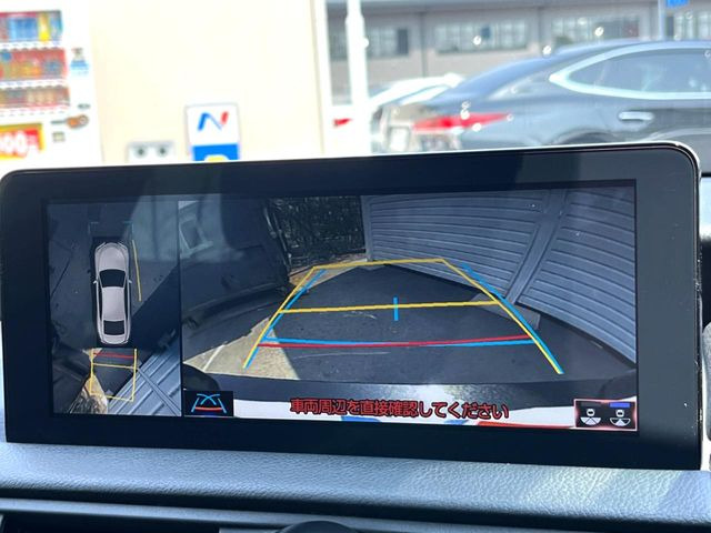 �y�p�m���~�b�N�r���[���j�^�[�z��p�̃J�����ɂ��A�ォ�猩���낵���悤�Ȏ��_��360�x�N���}�̎��͂��m�F���邱�Ƃ��ł��܂������p�������m�F���₷���A�����ꏊ�ł̐؂�Ԃ��⒓�Ԃ��X���[�Y�ɍs���܂��B