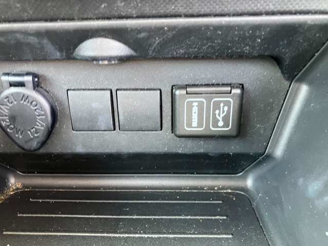 保証期間内において、不具合が認められた場合は当社工場または、当社指定工場にて無償修理をいたします。