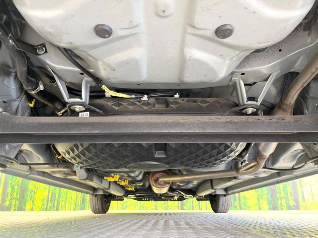 下回りがきれいなうちに、防錆加工の施工がオススメ。降雪地域はもちろん、沿岸部にお住いの方や、趣味でマリン・ウィンタースポーツをされる方にご好評いただいております。