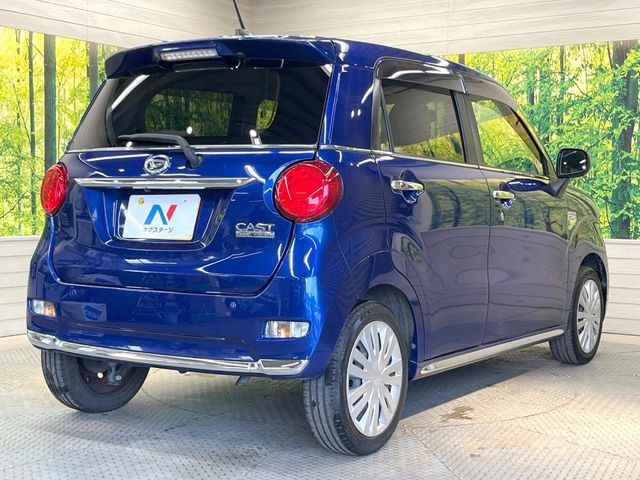 ��D�]�𒸂��Ă���܂��{�f�B�̒e�X�v���b�V���R�[�g���D�]��t���B�ʏ�̃K���X�R�[�g�ƈقȂ�A�ϋv�N��6�N�̖��@���K���X�R�[�e�B���O���A�{�f�B���L���C�ȏ�Ԃɕۂ��Ă���܂��B