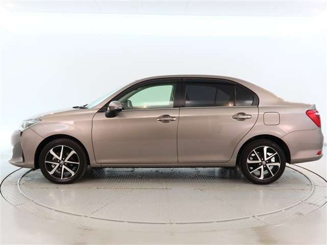 カローラアクシオ1.5 G