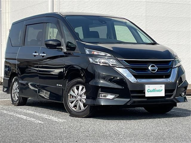 セレナ1.2 e-POWER ハイウェイスターV