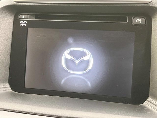 �y�}�c�_�R�l�N�g�i�r�z�ԓ��̕��͋C�Ƀ}�b�`������̌^�^�C�v�̃i�r�B�e����q�ݒ��Bluetooth�Đ����A�l�X�ȋ@�\���y���߂܂��B�����I�ȃ_�C�������삪�\�ŁA�g��������ǍD�ł��B