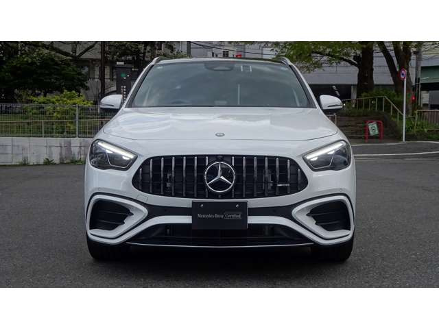 GLAクラスAMG GLA35 4マチック 4WD