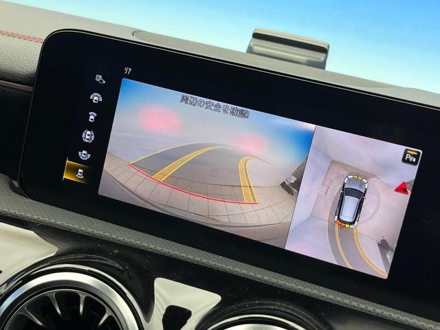 ���p�m���~�b�N�r���[���j�^�[:��p�̃J�����ɂ��A�ォ�猩���낵���悤�Ȏ��_��360�x�N���}�̎��͂��m�F���邱�Ƃ��ł��܂������p�������m�F���₷���A�����ꏊ�ł̐؂�Ԃ��⒓�Ԃ��X���[�Y�ɍs���܂��B