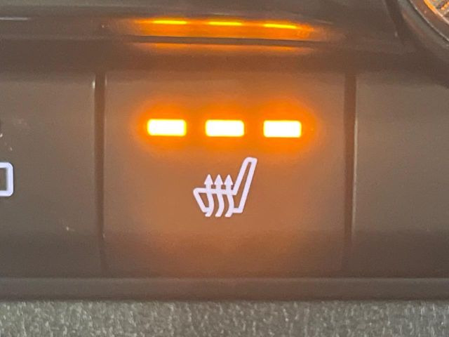 �y�V�[�g�q�[�^�[�z�������ɏd�󂷂�V�[�g�q�[�^�[!�G�A�R����葁�����܂��Ă����̂Ŋ�����̐l�����S�ł��ˁ�G�A�R���̉����͊������邩����A�Ƃ������ɂ����������߂ł��B