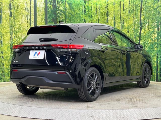 ☆全国のネクステージからお取り寄せが可能※!遠方の店舗に展示してあるクルマが気になる場合も、最寄りの店舗でご覧いただくことが可能です!是非私たちに要望をお聞かせください!※別途費用