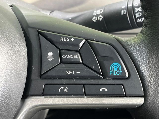 �y�v���p�C���b�g�z�������H�ł̒��������s���y��!!�a�؎��Ə��񑖍s�̃V�[���ŁA�A�N�Z���E�u���[�L�E�X�e�A�����O�������Ő��䂵�A�������^�]�̕��S���y�����Ă���܂���