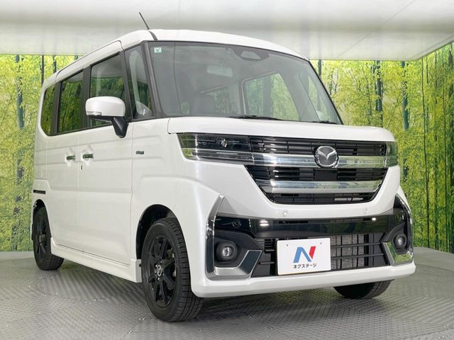 弊社では、全車『修復歴なし』のお車のみ取り扱っております。専任バイヤーによる厳選した仕入れの後、入庫後の車両チェックを行い、ネクステージが認定した高品質な中古車をご提供しております。