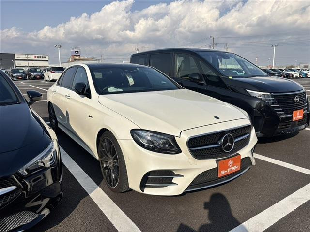 Eクラスセダン（AMG）AMG E43 4マチック 4WD　ワンオーナー パノラマルーフ 黒革シート 中古車画像