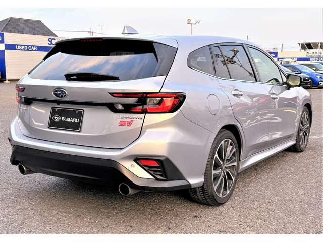 レヴォーグ1.8 STI スポーツ EX 4WD