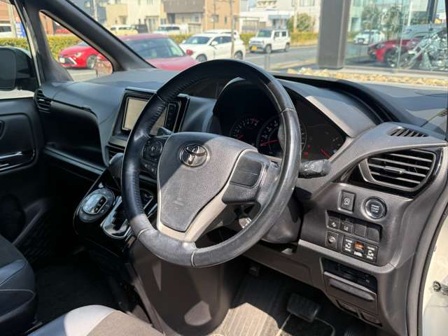 ���w���Ɋւ���s���₲�v�]�ȂǁA���C�y�ɓ��ЃA�h�o�C�U�[�܂ł��₢���킹���������܂���