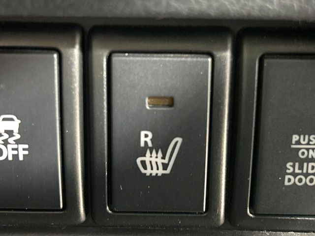 �y�V�[�g�q�[�^�[�z�������ɏd�󂷂�V�[�g�q�[�^�[!�G�A�R����葁�����܂��Ă����̂Ŋ�����̐l�����S�ł��ˁ�G�A�R���̉����͊������邩����A�Ƃ������ɂ����������߂ł��B