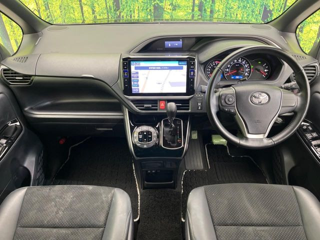 ヴォクシー2.0 ZS 煌III