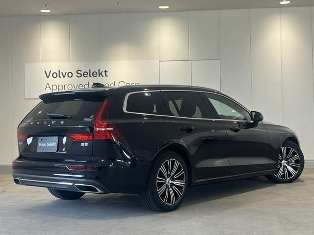 V60B5 インスクリプション
