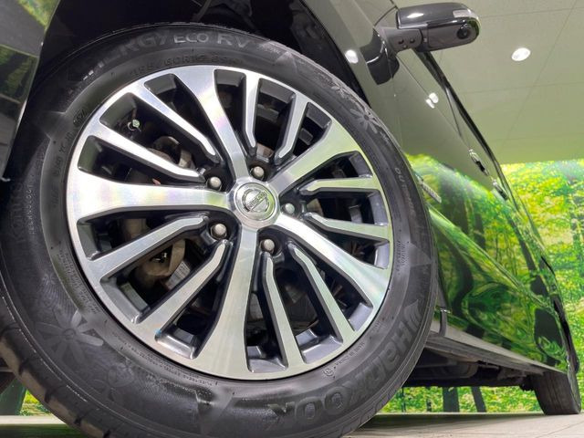 �y����16�C���`�A���~�z�C�[���z�O�ςɃ}�b�`���������A���~�z�C�[���𑕒����Ă���܂��B�e��ЊO�A���~�z�C�[����A�X�^�b�h���X�^�C�����戵�����Ă���܂��B���񂲑��k����������